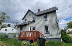 825 Wade Avenue, Alliance, OH 44601