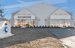 300 Coddington Highway, Middletown, RI 02842