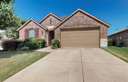 1216 White Dove Drive, Little Elm, TX 75068