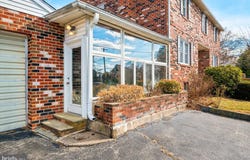 856 MARTIN AVENUE, BRYN MAWR, PA 19010