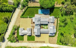 2 Lexington Avenue, Edgartown, MA 02539