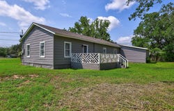 610 Linden St, Bastrop, TX 78602
