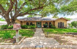1307 S Westador Drive, Arlington, TX 76015