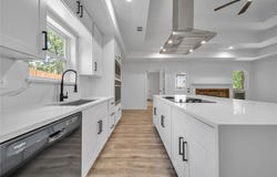 3901 Glengate Drive, Arlington, TX 76016