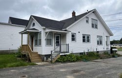 107 May Street, Biddeford, ME 04005
