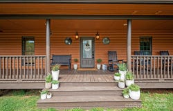 6500 Duck Creek Road, Lenoir, NC 28645