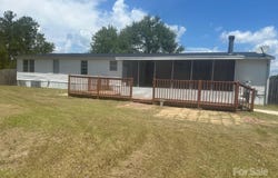 9552 Flat Creek Road, Kershaw, SC 29720