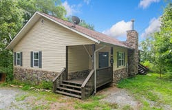 2697 Brushy Top Rd, Ellijay, GA 30540