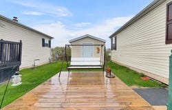 2851 Verona Dr, Northville, MI 48167