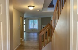 501 Ridgefield Cir, Clinton, MA 01510