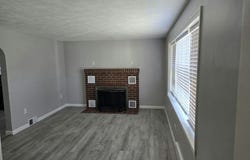 80 Haviland Rd, Poughkeepsie, NY 12601