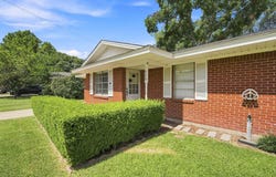 1420 Austin Drive, Ennis, TX 75119