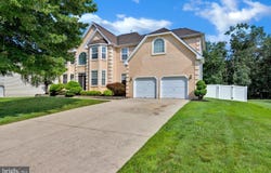 141 BLUE MEADOW LANE, SICKLERVILLE, NJ 08081
