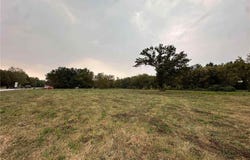 Wade Boulevard, Tipton, MO 65081