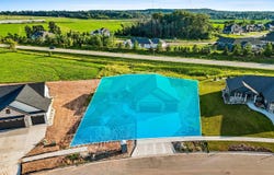1650 SWEETBRIAR Way, GREEN BAY, WI 54311-0000