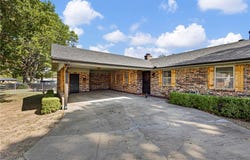 122 W Circle Drive, Clarksville, AR 72830