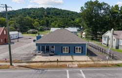 110 2ND AVENUE, ONEONTA, AL 35121