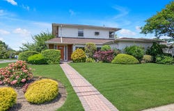 430 Violet Street, Massapequa Park, NY 11762