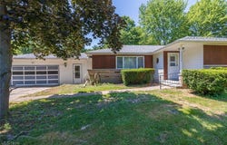 7500 Stearns Road, Olmsted Twp, OH 44138
