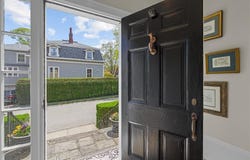 60 Ayrault Street, Newport, RI 02840