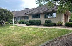 1306 Eastwood Drive, Clarion, PA 16214