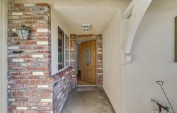 420 W Parkwood Avenue, La Habra, CA 90631