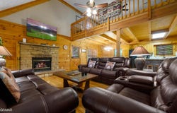 3619 Country Pines Way, Sevierville, TN 37876