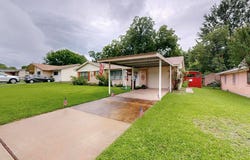 406 W Carolyn Drive, Garland, TX 75041