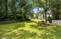 2010 Shadowood Court, Greenville, NC 27858