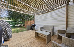164 COMMONWEALTH DRIVE, NEWTOWN, PA 18940