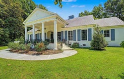 205 CHURCH St, Somerville, TN 38068