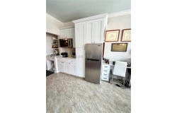 700 Biltmore Way, Coral Gables, FL 33134