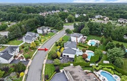 5 Marigold Lane, Marlboro, NJ 07746