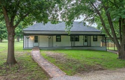1701 East Chestnut Ave., Arkansas City, KS 67005
