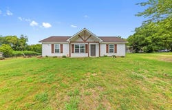 627 W 9th Street, Kemp, TX 75143
