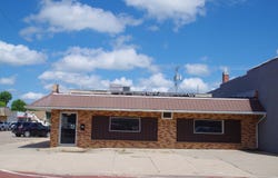 302 S 9th Ave, Broken Bow, NE 68822