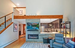 11 Dutchman Lane, Wilmington, VT 05363
