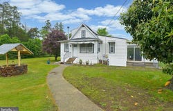 241 GLENN AVENUE, BLACKWOOD, NJ 08012