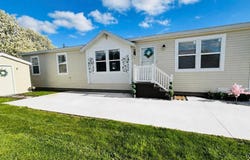 37886 Wolcott, Lenox, MI 48048