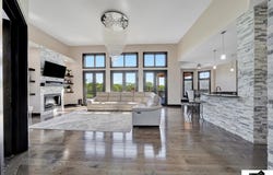17380 S 77 Point, Hickman, NE 68372