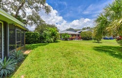 12726 SE Pinehurst Court, Hobe Sound, FL 33455
