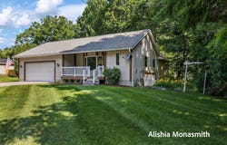 370 Pine Street, Fruitport, MI 49415