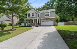 8 Cedar Creek Circle, Beaufort, SC 29906