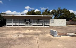 1501 N Main Street, Victoria, TX 77901