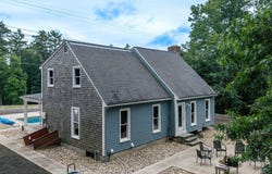 20 Spring St, Plympton, MA 02367