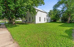 628 E Nebraska St, Pierce, NE 68767