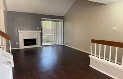 2128 Park Willow Lane, Arlington, TX 76011
