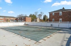 218 Pitney Pl, Morris Twp., NJ 07960-6194