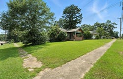 703 Pennsylvania Avenue, McComb, MS 39648