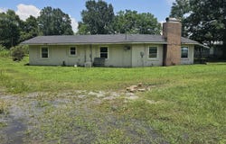 47422 St Amant Ln, St Amant, LA 70774